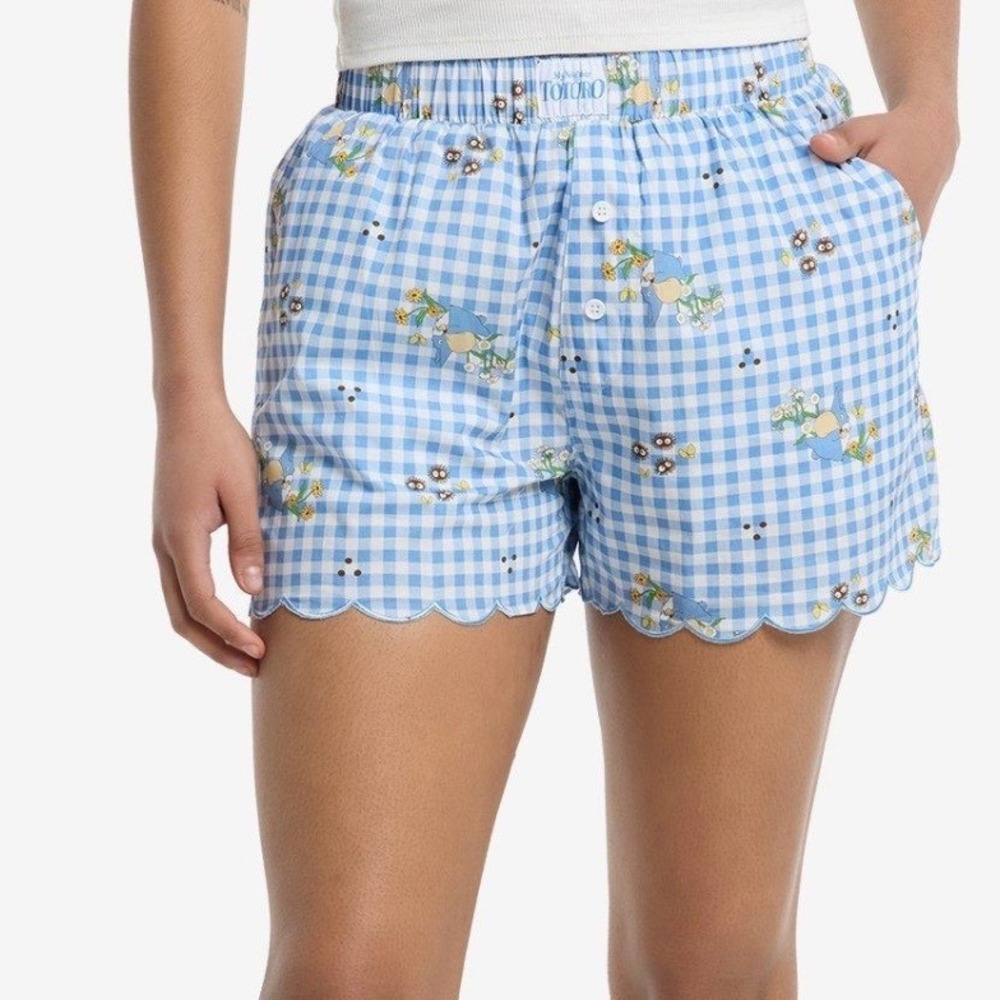Her Universe Studio Ghibli My Neighbor Totoro Gingham Scalloped Pajama Shorts 0